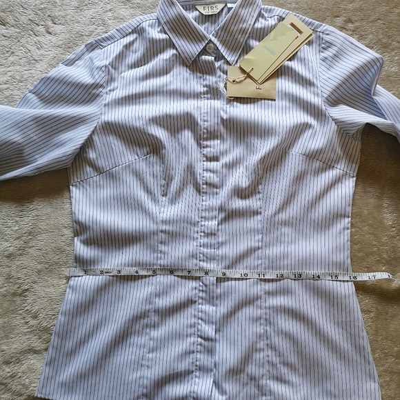 Classic Blue and White Button Down 100% cotton Tailored Fit Office Top XS NWT - Picture 7 of 14